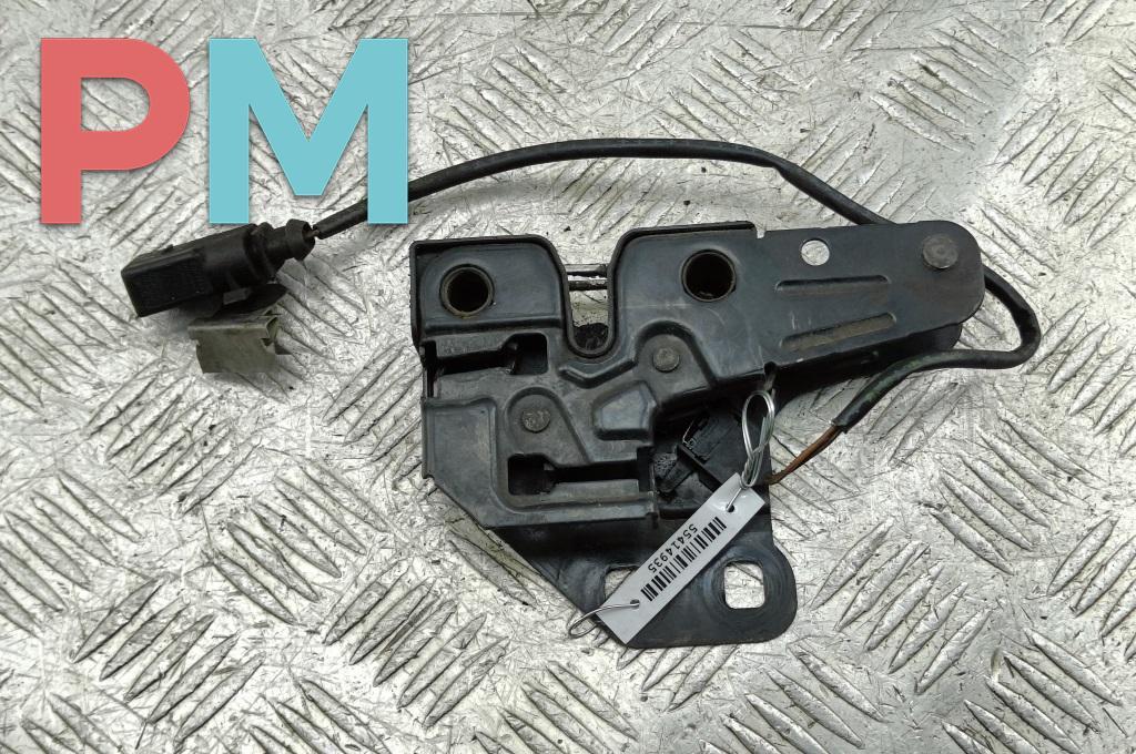 замок капота Audi A4 B7 2004, 2.0 л., бензин, МКПП, синий, седан, 8E0823508C - фото №1