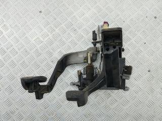 узел педальный (блок педалей) Audi A4 B5 1997, 1.9 л., дизель, МКПП, синий, универсал, 8D1721117D