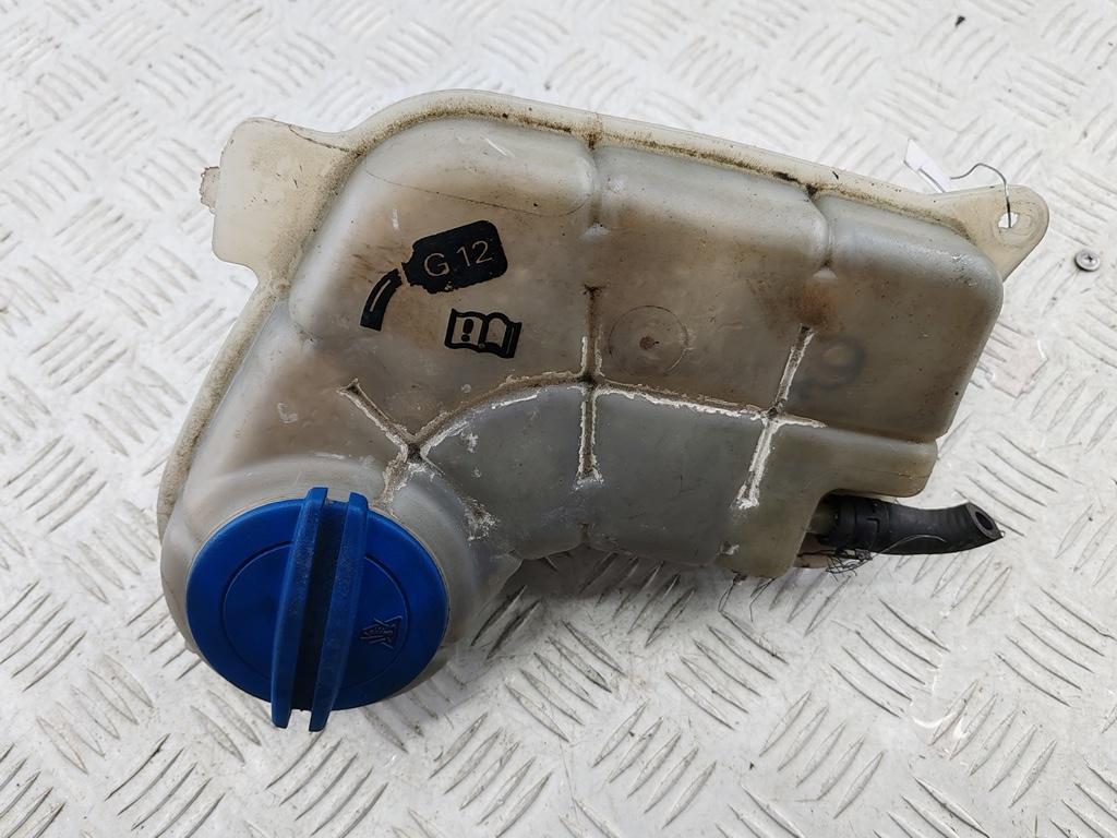 бачок расширительный Audi A4 B7 2004, 2.0 л., бензин, 8E0121403