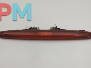 стоп-сигнал Renault Scenic 1 поколение [рестайлинг] 2000, 2.0 л., бензин, МКПП, зелёный, минивэн, 8200027455