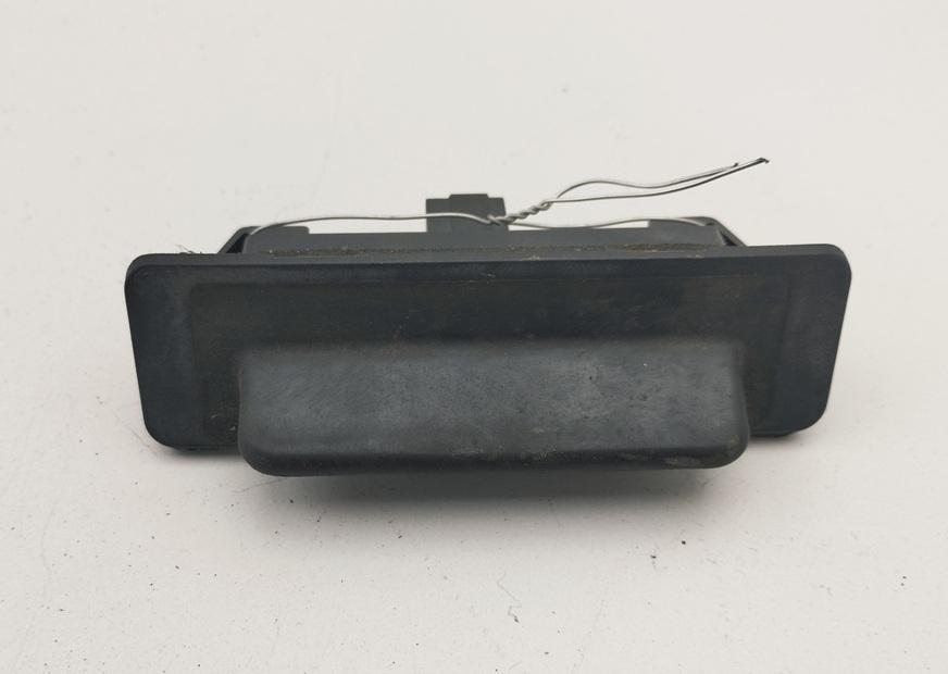 кнопка открытия багажника Renault Laguna II 2006, 1.9 л., дизель, МКПП, серый, универсал, 8200002001
