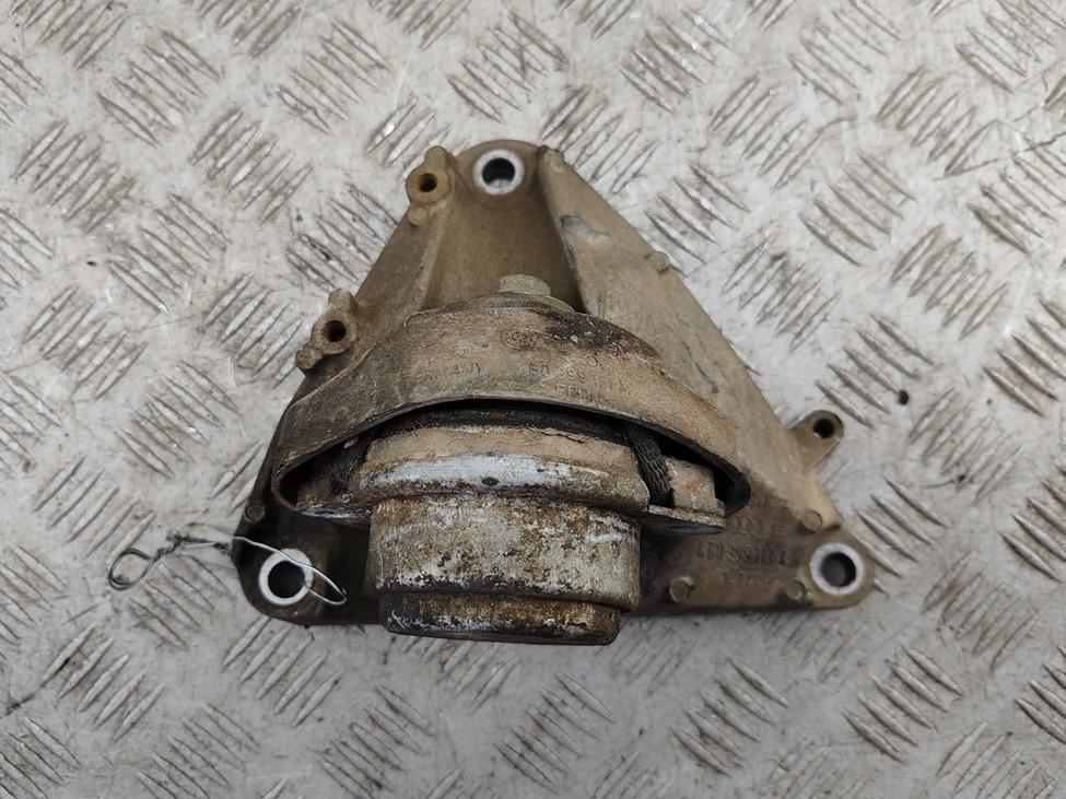 кронштейн КПП Audi A6 C5 2002, 2.5 л., дизель, АКПП, чёрный, седан, 4B0399113K