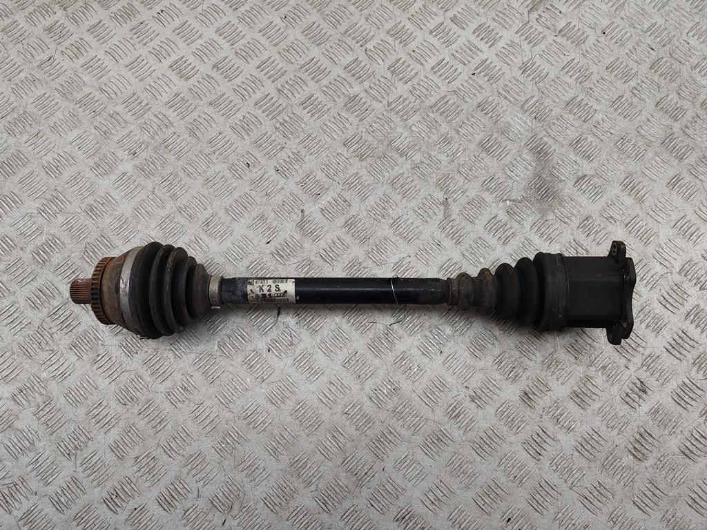 полуось передняя правая (приводной вал, ШРУС) Audi A4 B6 2003, 1.9 л., дизель, МКПП, серый, седан