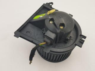 моторчик печки Audi A4 B5 1998, 1.6 л., бензин, МКПП, серый, седан, 8D1819021B