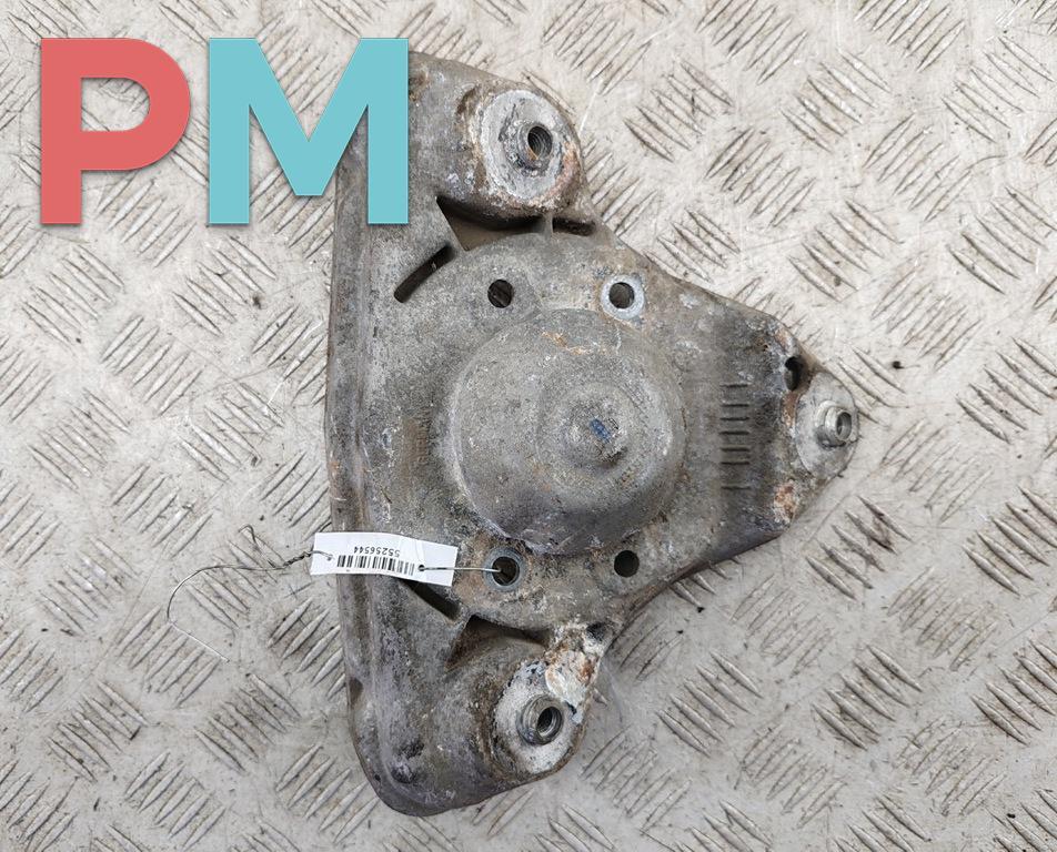 Опора амортизатора переднего (верхняя) Audi A6 4B/C5 1998, 2.4 л., бензин, МКПП, синий, седан, 8D0412383E - фото №1