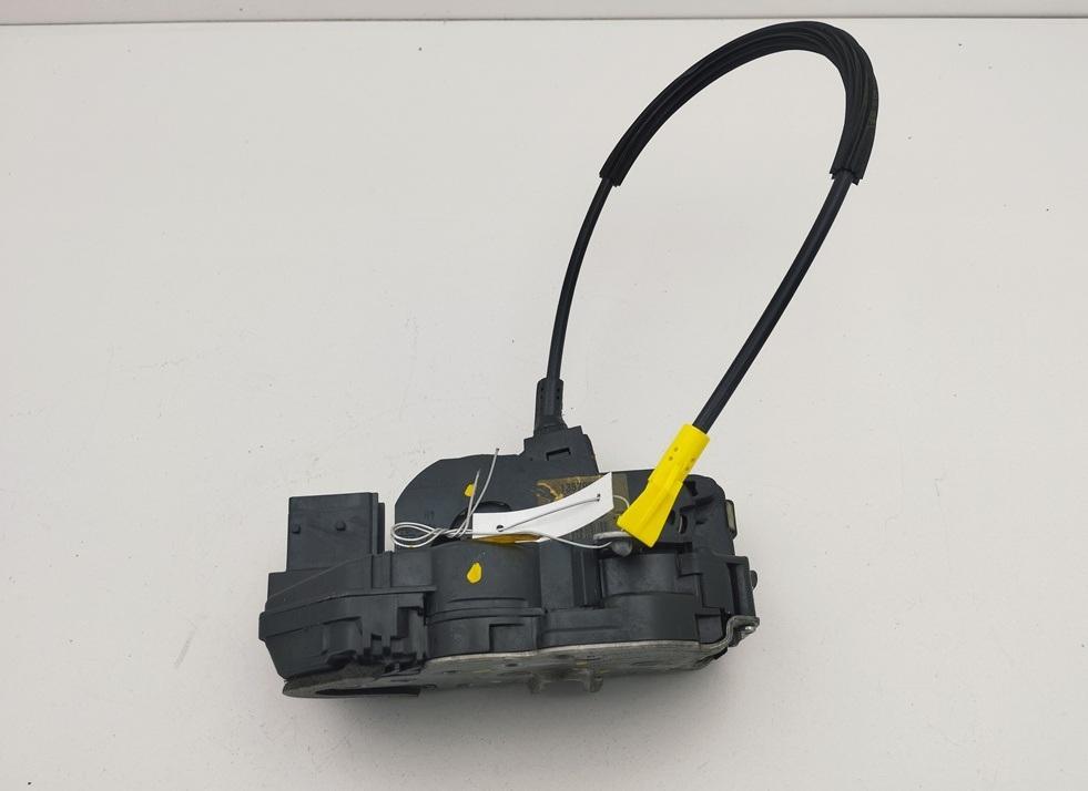 замок двери задней правой Opel Astra J 2011, 1.4 л., бензин, МКПП, белый, универсал, 3023880RH