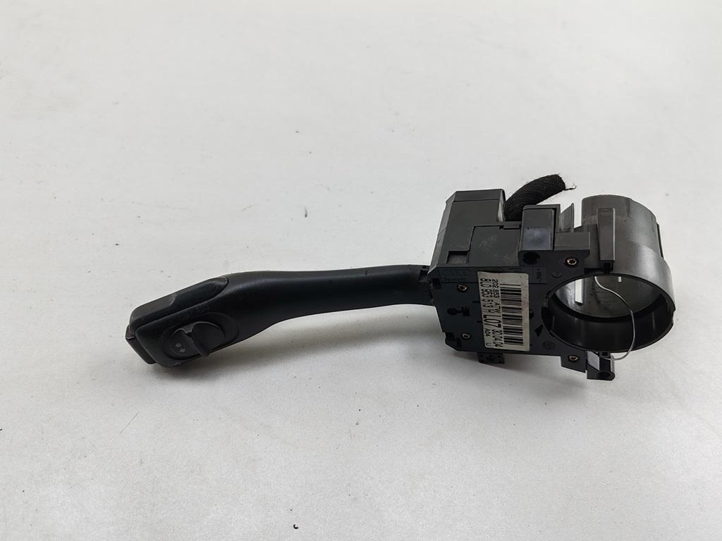 переключатель поворотов Audi A6 C5 2004, 2.5 л., дизель, АКПП, чёрный, универсал, 8L0953513H