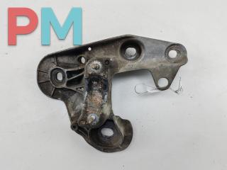 кронштейн двигателя Audi A6 4F/C6 2004, 2.0 л., дизель, МКПП, чёрный, седан, 4F0199351E