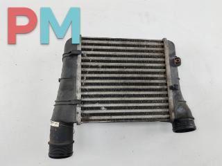 радиатор интеркулера Audi A4 B7 2005, 2.0 л., дизель, АКПП, синий, универсал, 8E0145805S