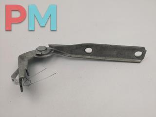 петля капота левая Volkswagen Passat B5 1998, серый, универсал, 3B0823301