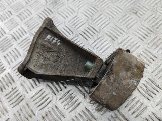 кронштейн КПП Volkswagen Passat B5 1998, 1.8 л., бензин, МКПП, серый, универсал, 8D0399113AB