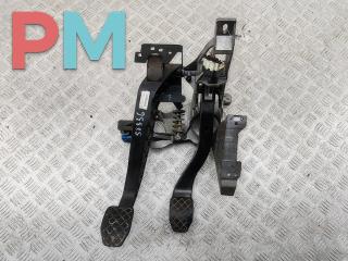 узел педальный (блок педалей) Audi A6 4F/C6 2004, 2.0 л., дизель, МКПП, чёрный, седан, 4F1721117A