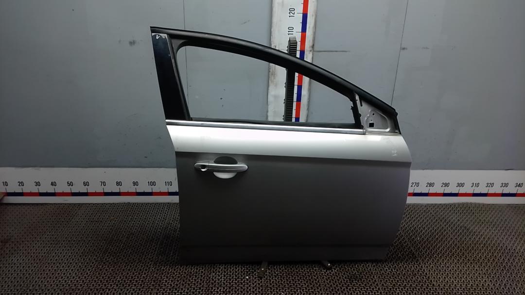 дверь передняя правая Ford Mondeo 4 поколение 2007, 2.5 л., бензин, МКПП, хетчбэк 5 дв. - фото №1
