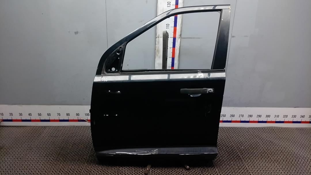 дверь передняя левая Land Rover Freelander 2 поколение 2007, 2.2 л., D TD4, дизель, МКПП, внедорожник 5 дв. - фото №1