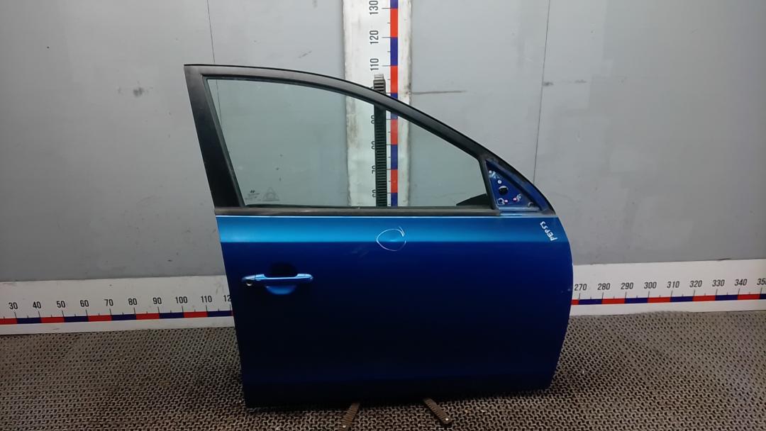 дверь передняя правая Hyundai i30 FD 2009, 1.6 л., бензин, МКПП, хетчбэк 5 дв. - фото №1