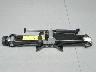 домкрат Audi A5 8T 2010, 2.0 л., TFSI, бензин, МКПП, хетчбэк 5 дв.