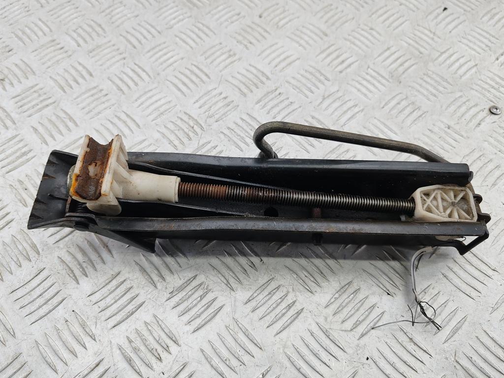 домкрат Peugeot 307 2002, 1.6 л., бензин, МКПП, чёрный, универсал, 9637677780