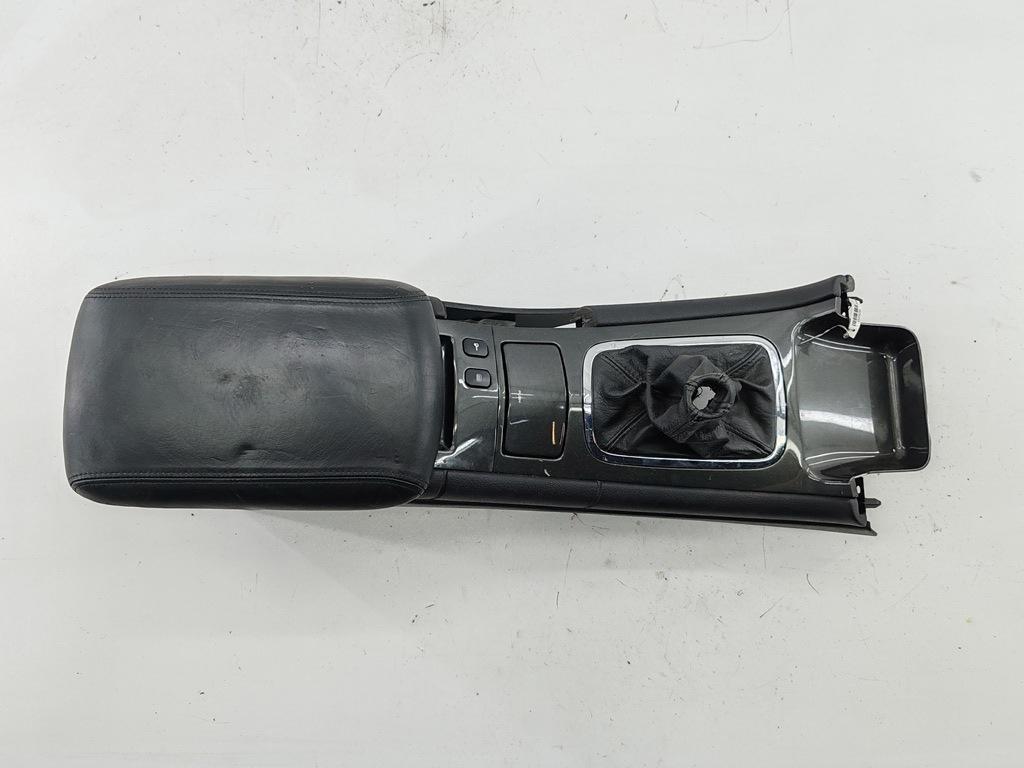 подлокотник Peugeot 607 2002, 2.2 л., бензин, МКПП, синий, седан, 9629447577