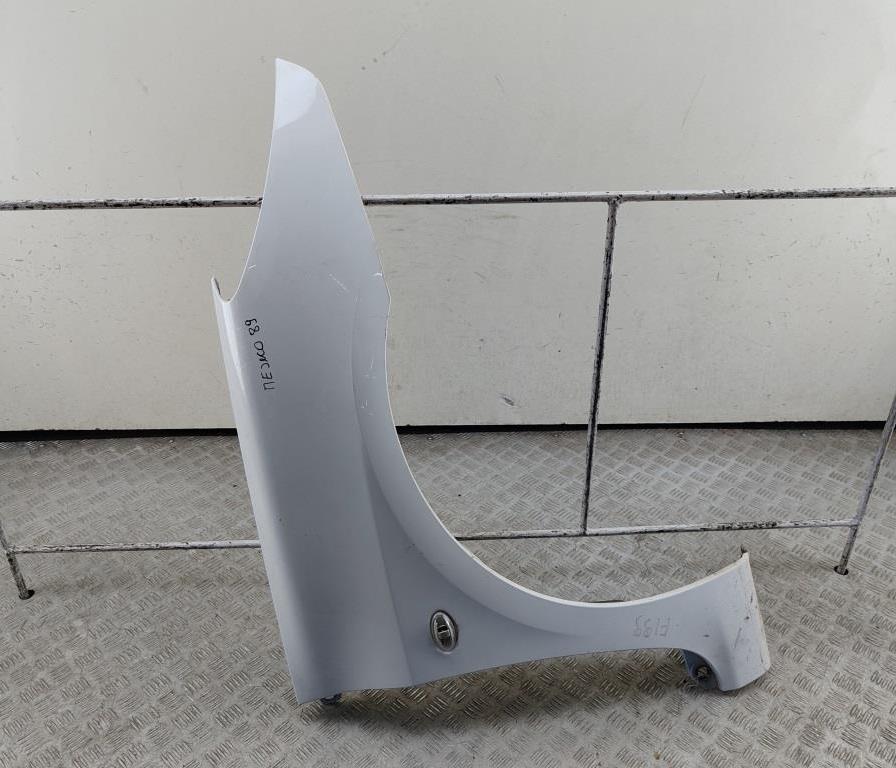 крыло переднее правое Peugeot 307 2007, 2.0 л., дизель, МКПП, белый, универсал