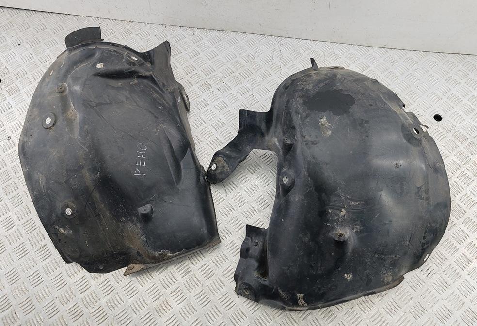 Подкрылок передний правый Renault Scenic II 2004, 1.6 л., бензин, минивэн, 8200136725, 8200136723