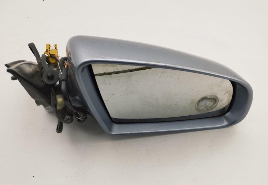 зеркало правое Audi A4 B6 2003, 1.9 л., дизель, МКПП, серый, седан, E1010681
