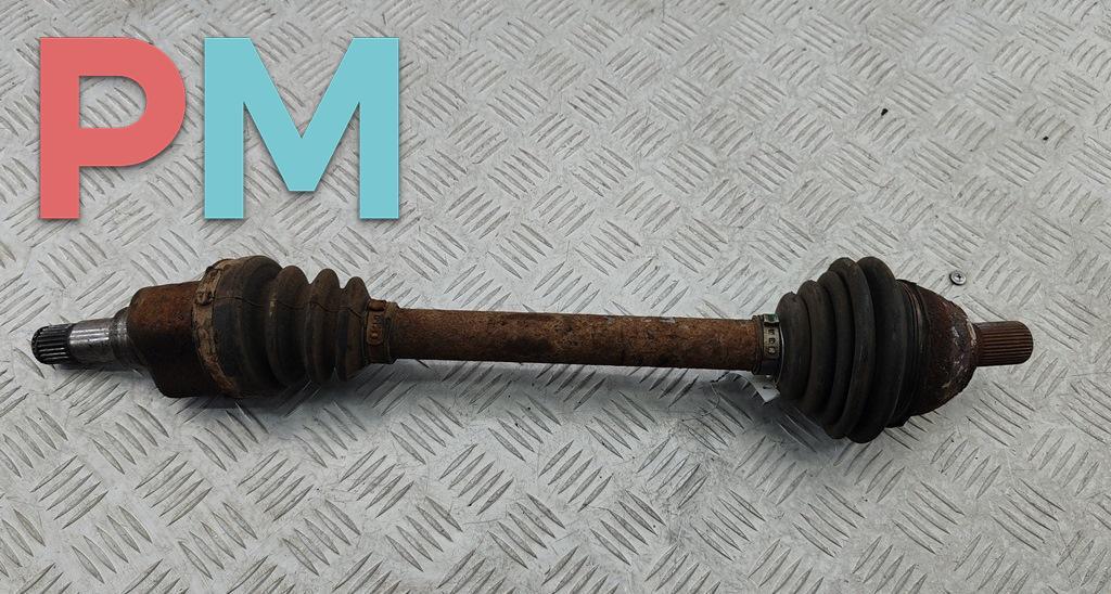 полуось передняя левая (приводной вал, ШРУС) Ford Focus 2 поколение 2006, 1.6 л., i, бензин, МКПП, красный, универсал - фото №1