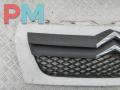 решетка радиатора Citroen Jumper 2 поколение 2008, белый, микроавтобус, 1306600070 - фото №3