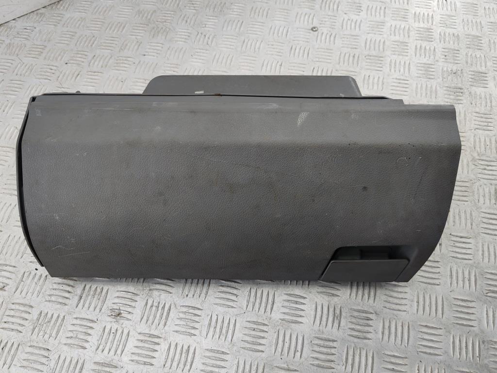 бардачок Volkswagen Crafter 2007, 2.5 л., дизель, МКПП, белый, микроавтобус, A9066800291