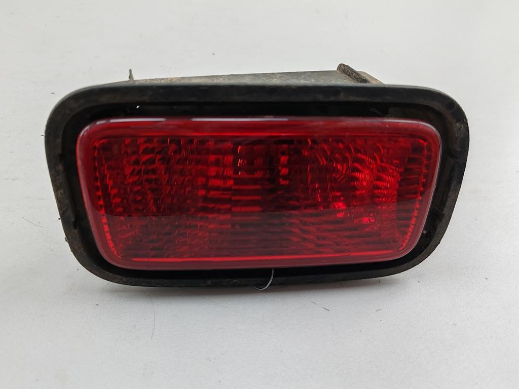 фонарь противотуманный правый Mitsubishi Lancer 2007, 1.6 л., бензин, МКПП, серый, универсал