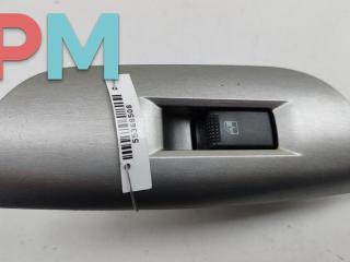 кнопка стеклоподъемника переднего правого Hyundai Coupe 2002-2007 2002, 2.0 л., бензин, МКПП, красный, купе, 935752C100