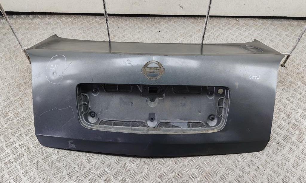 крышка багажника Nissan Primera P12 2002, серый, седан - фото №1