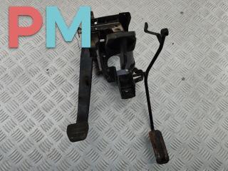 педаль сцепления Volkswagen Transporter T4 1994, 2.4 л., дизель, МКПП, зелёный, микроавтобус