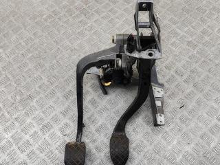 узел педальный (блок педалей) Volkswagen Passat B5+ (GP) 2001, 1.6 л., бензин, МКПП, серый, универсал, 8D1721117K