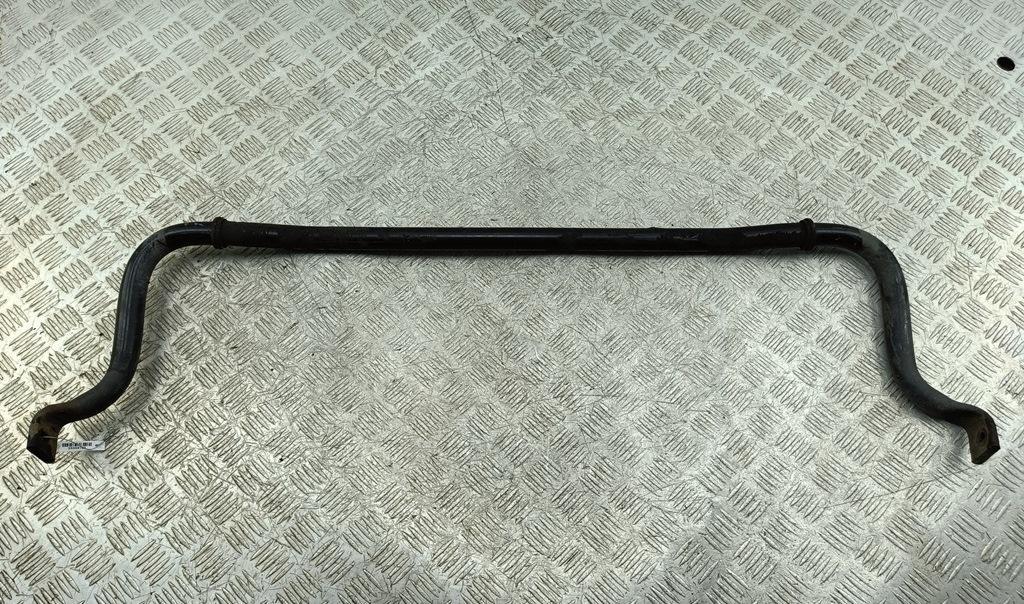 стабилизатор подвески передний Volkswagen Passat B5+ (GP) 2002, 1.9 л., дизель, МКПП, серый, универсал