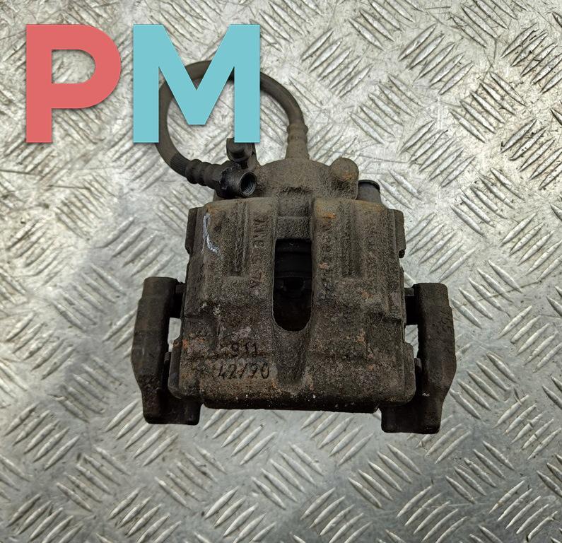 суппорт задний правый BMW X1 E84 2011, 2.0 л., дизель, АКПП, чёрный, внедорожник 5 дв., 6768698 - фото №1
