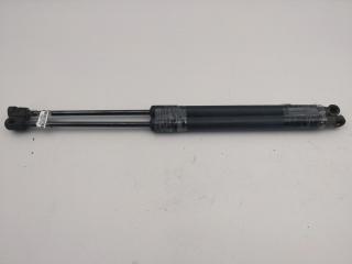 амортизатор крышки багажника (3-5 двери) Volkswagen Passat B6 2006, 2.0 л., дизель, МКПП, чёрный, универсал, 3C9827550A