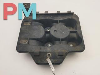 полка аккумулятора Skoda Octavia mk1 (A4 1U) 1999, 1.6 л., бензин, МКПП, красный, универсал, 1J0804373A