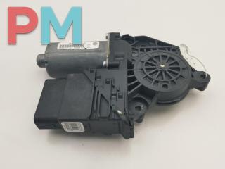 моторчик стеклоподъемника задний левый Volkswagen Golf-5 Plus 2000, 5M0839401B