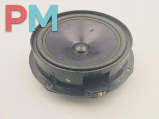 динамик двери Volkswagen Passat B5 1997, 1.6 л., бензин, МКПП, красный, универсал, 3B0035411A