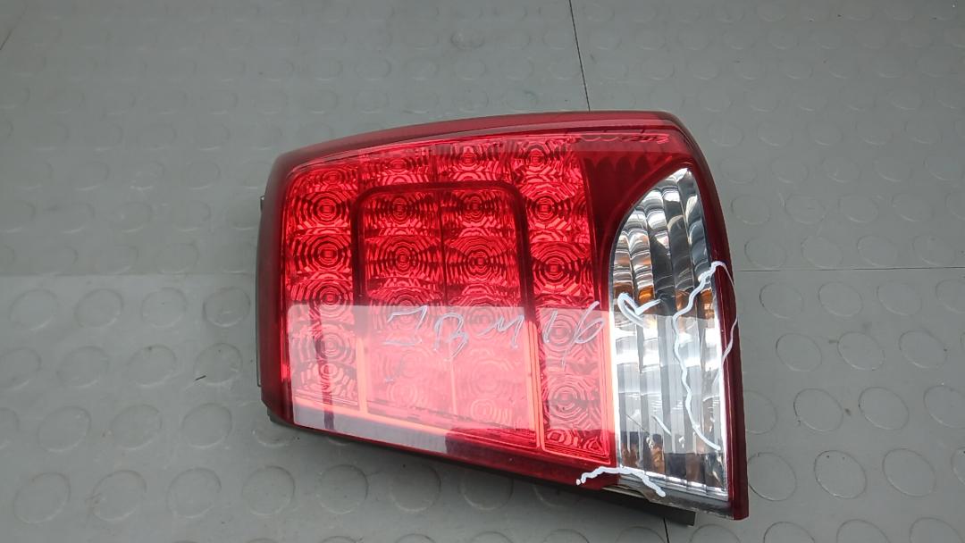 фонарь задний правый Kia Sorento 2 поколение 2010, 2.2 л., дизель, АКПП, внедорожник 5 дв., 924022P120 - фото №1