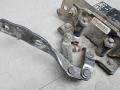 петля капота Hyundai Santa Fe 3 поколение (DM) [рестайлинг] 2015, 2.2 л., дизель, АКПП, внедорожник 5 дв. - фото №2
