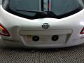крышка багажника Nissan Qashqai 2 поколение 2013, 1.5 л., дизель, МКПП, внедорожник 5 дв. - фото №2