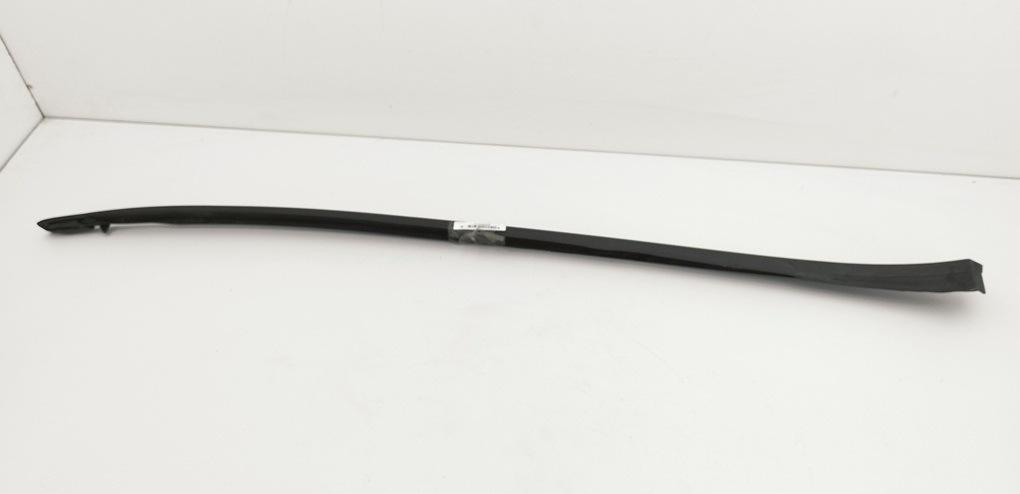 молдинг лобового стекла Opel Astra J 2011, 1.7 л., дизель, МКПП, серый, универсал, 13280301