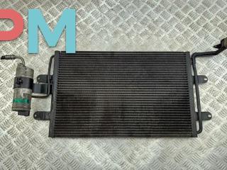 радиатор кондиционера Volkswagen Bora 1 поколение 2001, 1.6 л., бензин, МКПП, серый, универсал, 1J0820411D