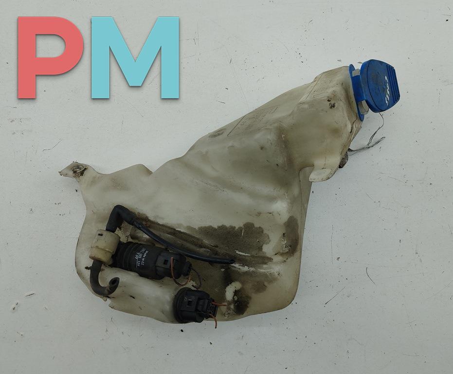 бачок омывателя Volkswagen Passat B5 1997, 1.6 л., бензин, универсал, 3B0955453N - фото №1