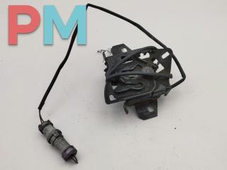 замок капота Volkswagen Passat B5 1997, 1.8 л., бензин, МКПП, синий, универсал, 3B0823509K