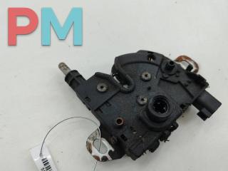 замок капота Ford Focus 2 поколение 2006, 1.6 л., i, бензин, МКПП, красный, универсал, 3M5116700AB