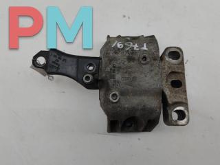 подушка крепления двигателя Skoda Octavia mk1 (A4 1U) 2001, 1.4 л., бензин, МКПП, синий, хетчбэк 5 дв., 1J0199262