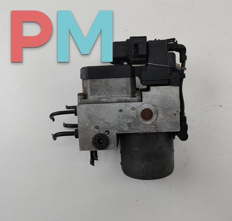блок ABS Volkswagen Passat B5 1997, 1.9 л., дизель, МКПП, серый, седан, 8E0614111B - фото №1