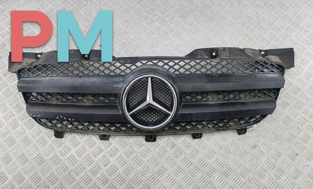 решетка радиатора Mercedes-Benz Sprinter 2 поколение (W906) 2007, белый, микроавтобус, A9068800385 - фото №1